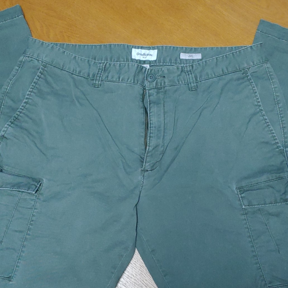 Goodfellow & Co. slim stretch cargo pants